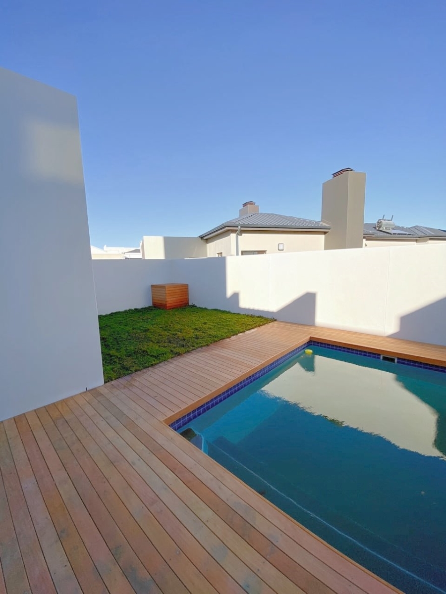 4 Bedroom Property for Sale in Sandown Western Cape
